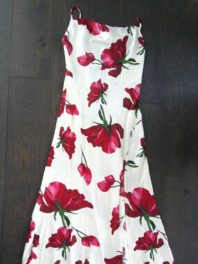 NWT Express White & Red Floral Maxi Dress with Slit